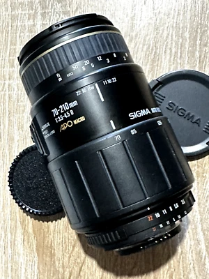 Sigma zoom AF 70-210mm 3,5-4,5 AP0 MACRO monture Nikon - Photo 1/4