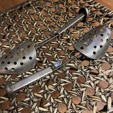 Vtg EKCO USA Pair Metal Adjustable Shoe Stretcher Shape Keeper Insert Chrome