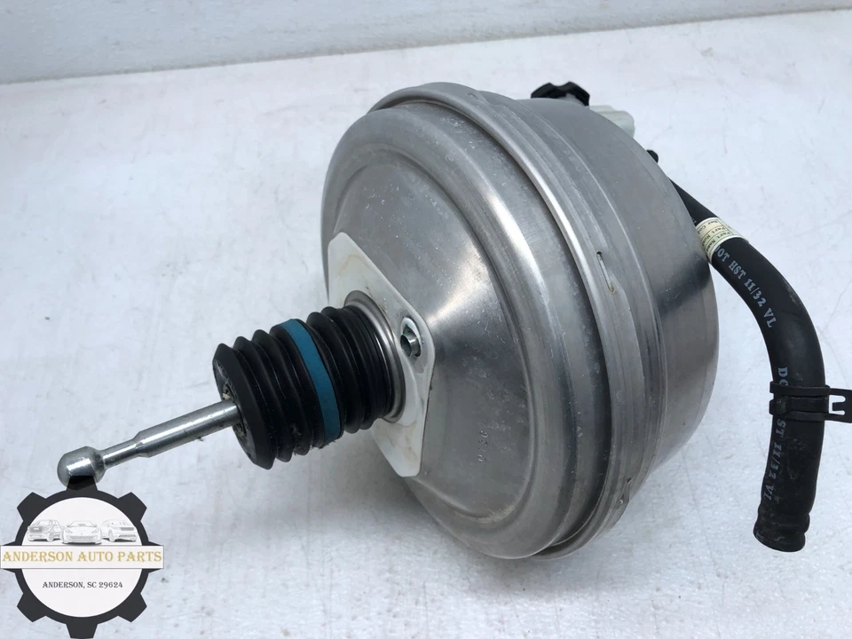 Cadillac CT6 2016-2020 AWD cilindro maestro de freno con depósito OEM Foto 3 de 4