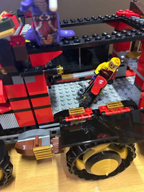 LEGO Ninjago & Nexo Knights Lot 70750 / 70332 / 70337 / 70365 Incomplete