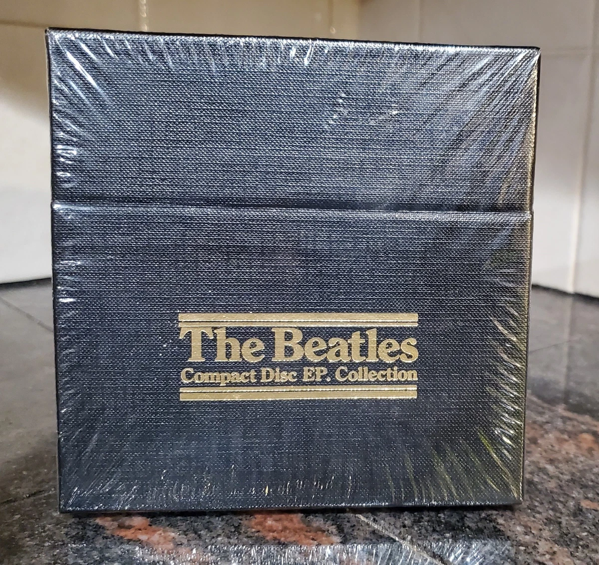 digdigdigdig The Beatles EPレコード40枚セット digdigdigdig The Beatles EPレコード40枚セット Amazon.co.jp: The