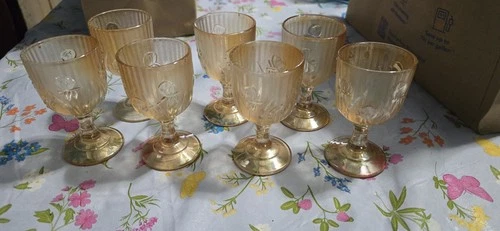 7 Vintage Jeannette Iris & Herringbone  Marigold Carnival Cordial Glasses 4”