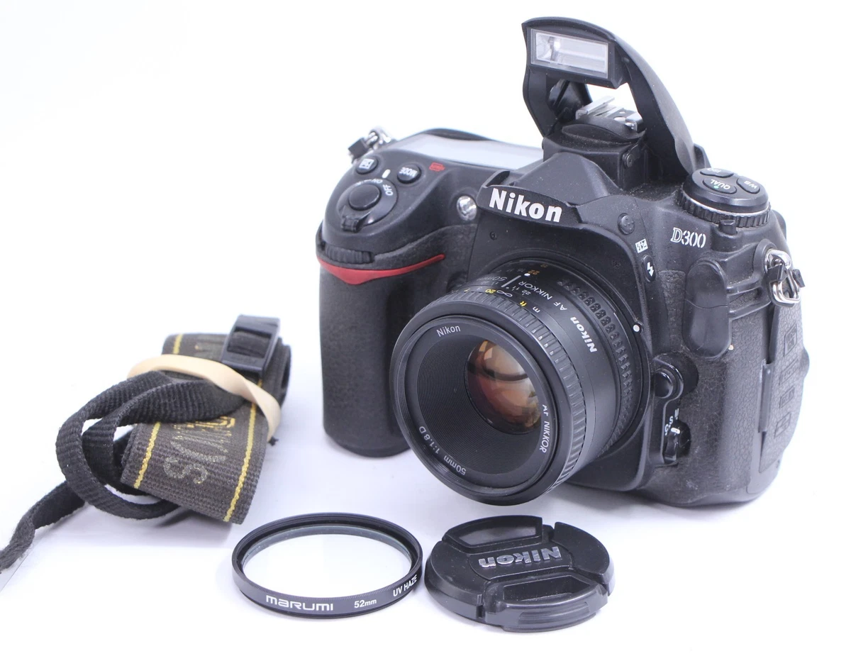 Nikon D300 セットです ニコン（Nikon） D300 標準＆超望遠ダブルズームセット : カメラの