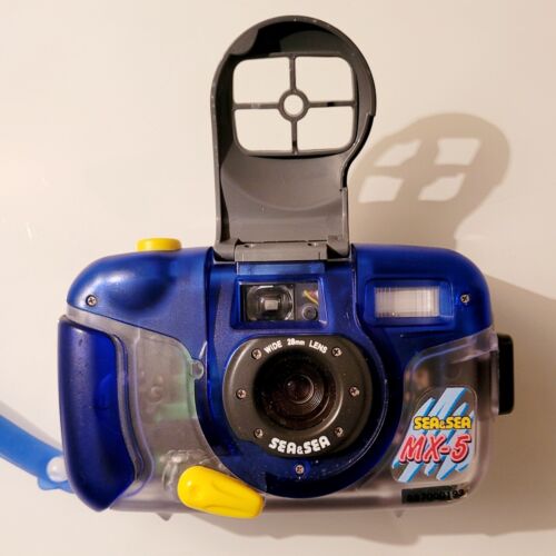 Sea & Sea MX-5 35mm Underwater Film Camera Flash w/ Case &Manual Film Tested - Picture 2 of 8