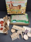 MARX KNIGHTS & CASTLE MINIATURE PLAY SET 1960s BOXED! FREE SHIPPING