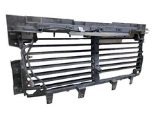 2019-2022 CHEVY SILVERADO 1500 UPPER RADIATOR DUAL AIR SHUTTER OEM