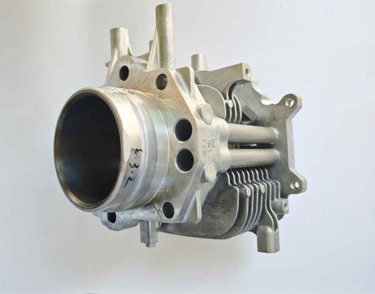 Fit For Honda GX630 GX660 GX690 Cylinder Head #2 Left 12120-ZEA