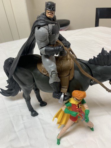 Mcfarlane DC Multiverse The Dark Knight Returns The Horse, Batman and