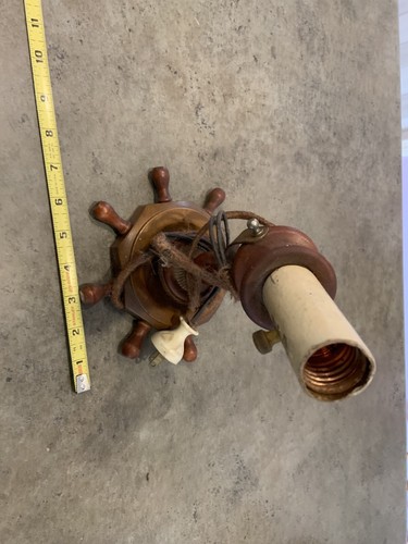 Antique Nautical Wood Ship Wheel Wall Sconce Light Works Missing One Wheel Peg - Picture 10 of 11