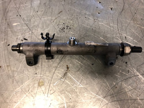 057130089Q Rampe D'Injection Distributeur de Carburant à Gauche 4,2 Audi Q7 - Photo 2 sur 3