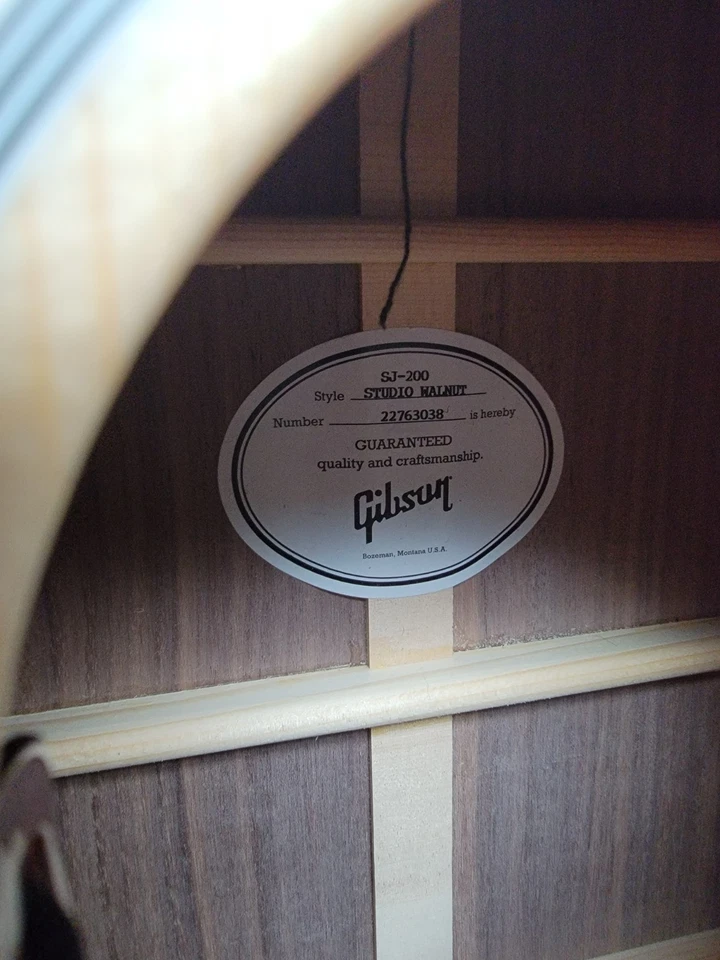 Gibson SJ-200 Studio Walnut Acoustic Electric 6-String Guitar, Natural Walnut - Image 3 of 4