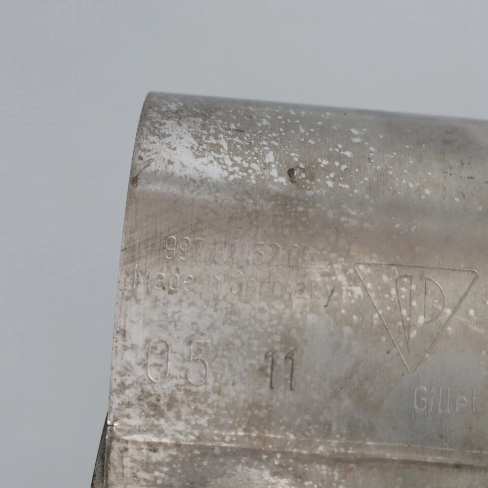 Punta silenciadora de escape izquierda Porsche 911 3.6 2005-2008 99711115201 OEM usada Foto 4 de 4