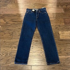 Levi  s Premium Denim Wedgie Straight High Rise NWT Size 25