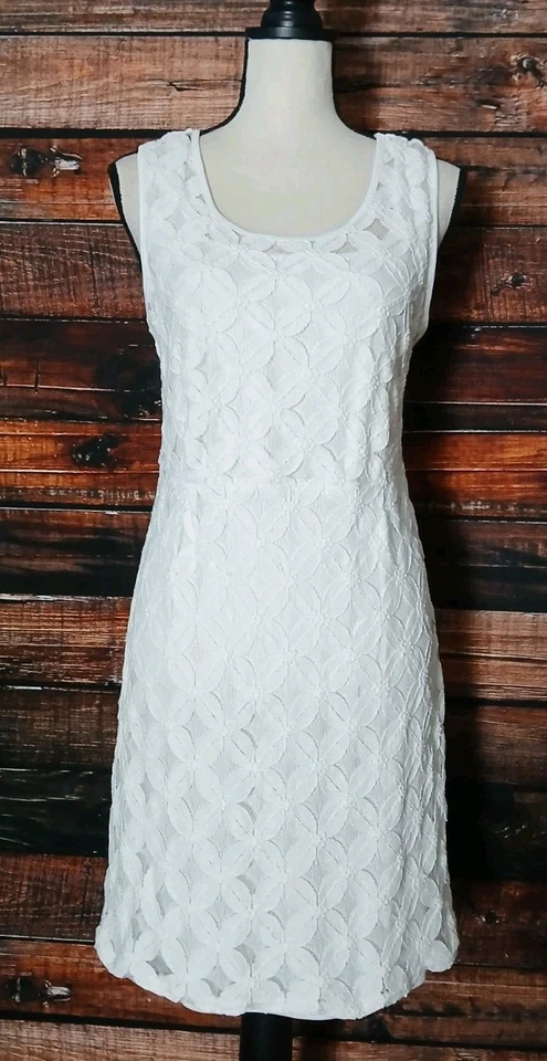 Cato Dress Size 12 White Lace Fitted Sheath Lined Side Zip Floral Stretch - Image 3 of 4