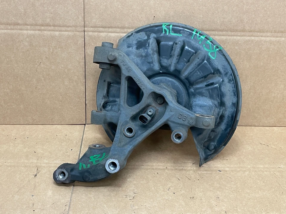 Audi A3 2015 2016 trasero izquierdo conductor eje nudillo buje cojinete de rueda 1438 OEM Foto 4 de 4