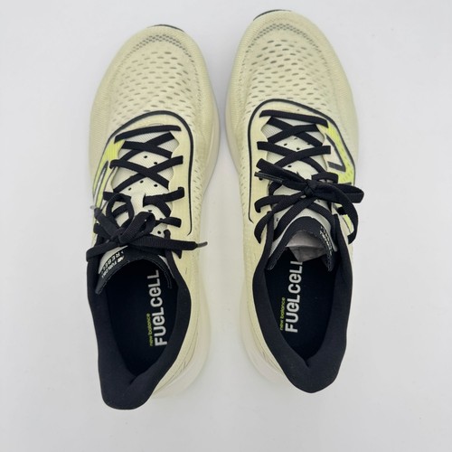 Scarpe da corsa uomo New Balance FuelCell Rebel V3 nuove senza etichette burro di pistacchio larghe 10,5 - Foto 5 di 10