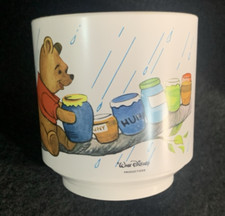 Disney  Winnie the Pooh  Children's Plastic Drinking Cup Mug Oneida Ware