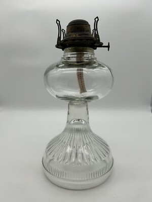 Antique Oil Lamp No. 2 Queen Anne (22) Scovill Mfg Co. Made In USA