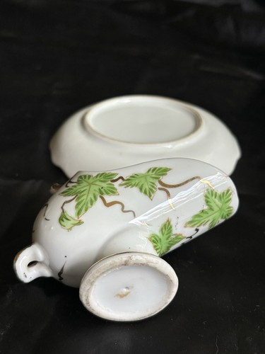 Vintage Ivy Leaves Porcelain Sugar Scuttle With Saucer Hand Painted Gold Accent - Picture 7 of 9
