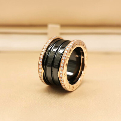 Bvlgari B.Zero1 Ring Vierband 18k Roségold schwarze Keramik Diamanten, 49 (100763)