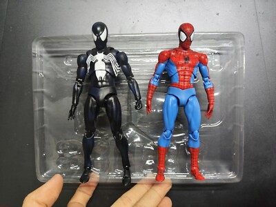 CT Toys Spider-Man Black Costume Venom Suit & Classic Costume 6