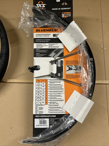 SKS Bluemels Basic Mudguard Set - 28" / 700c - 35mm - Black - Picture 1 of 1