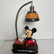 Mickey Mouse Sunshine Day Desk Lamp With Light Up Bulb