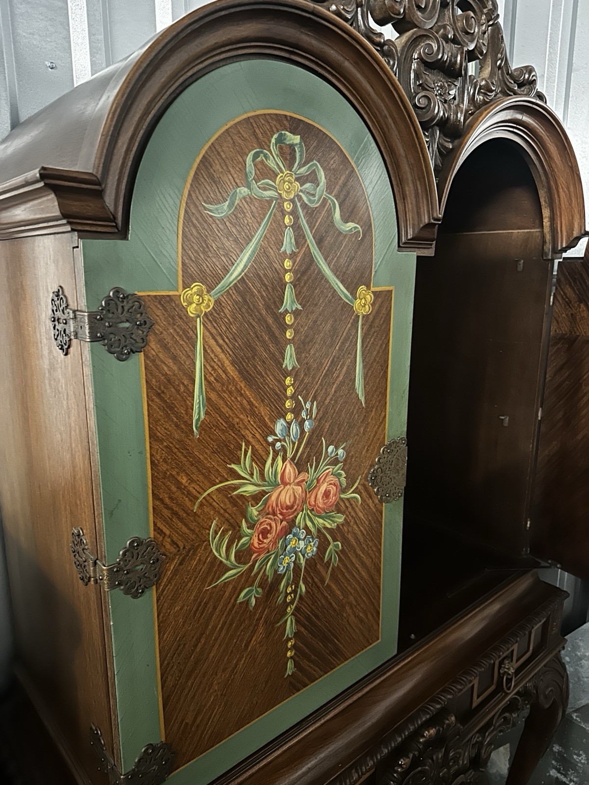 Antique Georgian Style ￼Chinoiserie Hand-painted China Cabinet Silver Chest