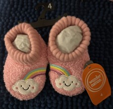 New Girls Wonder Nation Rainbow House Slippers,   Size 4  