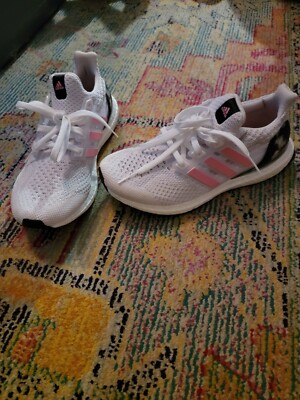 Size 7 - adidas UltraBoost 5.0 DNA