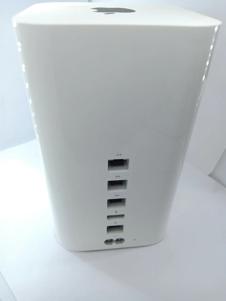 Apple AirPort Time Capsule 2TB A1470 5th Generation Wireless AC Router ME177LL/A - Image 4 of 4