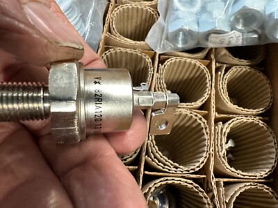IOR Vishay Semiconductor 81RIA120 Phase Control Thyristor 