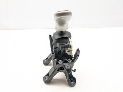 MITSUBISHI OUTLANDER MK3 GEAR LEVER SELECTOR SHIFTER AUTOMATIC 2400A355 2016 - Picture 3 of 8