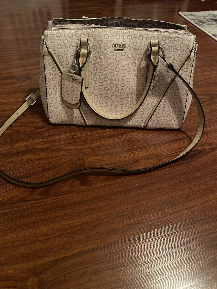 GUESS Roses Shoulder Bags