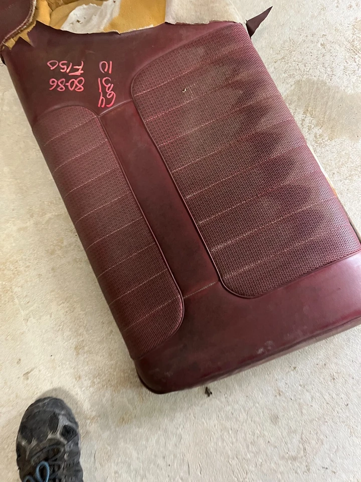 1980 81 82 83 84 85 86 Ford F150 F250 F350 bench seat BACK TOP PORTION SECTION O - Image 2 of 4