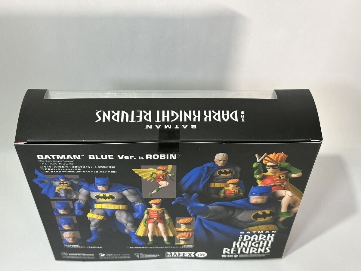 Medicom Toy MAFEX No.139 BATMAN BLUE Ver. & ROBIN The Dark Medicom Toy MAFEX No.139 BATMAN BLUE Ver. & ROBIN The Dark
