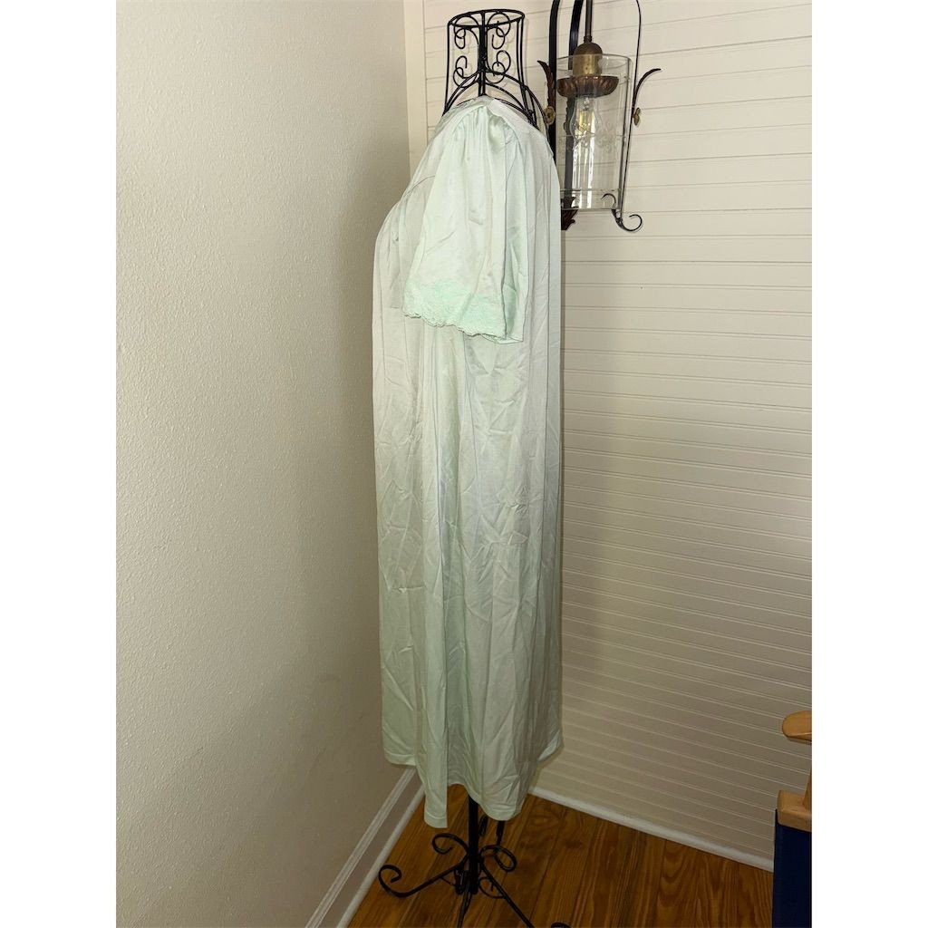 Vtg Shadowline Women's Kimono Robe and Nightgown Set Small Aqua Blue Lace Trim