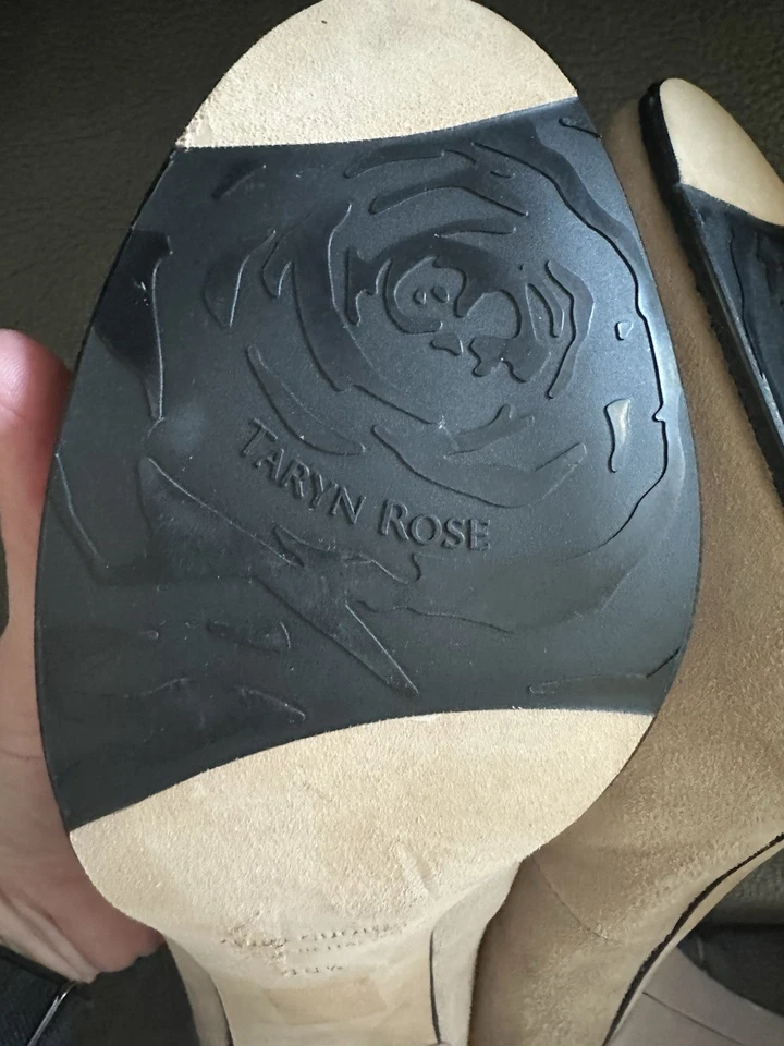 Женские замшевые туфли-лодочки Taryn Rose сделано в Италии 7,5 - Изображение 3 из 4