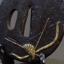 昭和レトロ　日本の伝統的な鍔◼️11個　額入り古美術骨董週末限定最終価格　刀 黑色熨斗古董日本刀镡| eBay