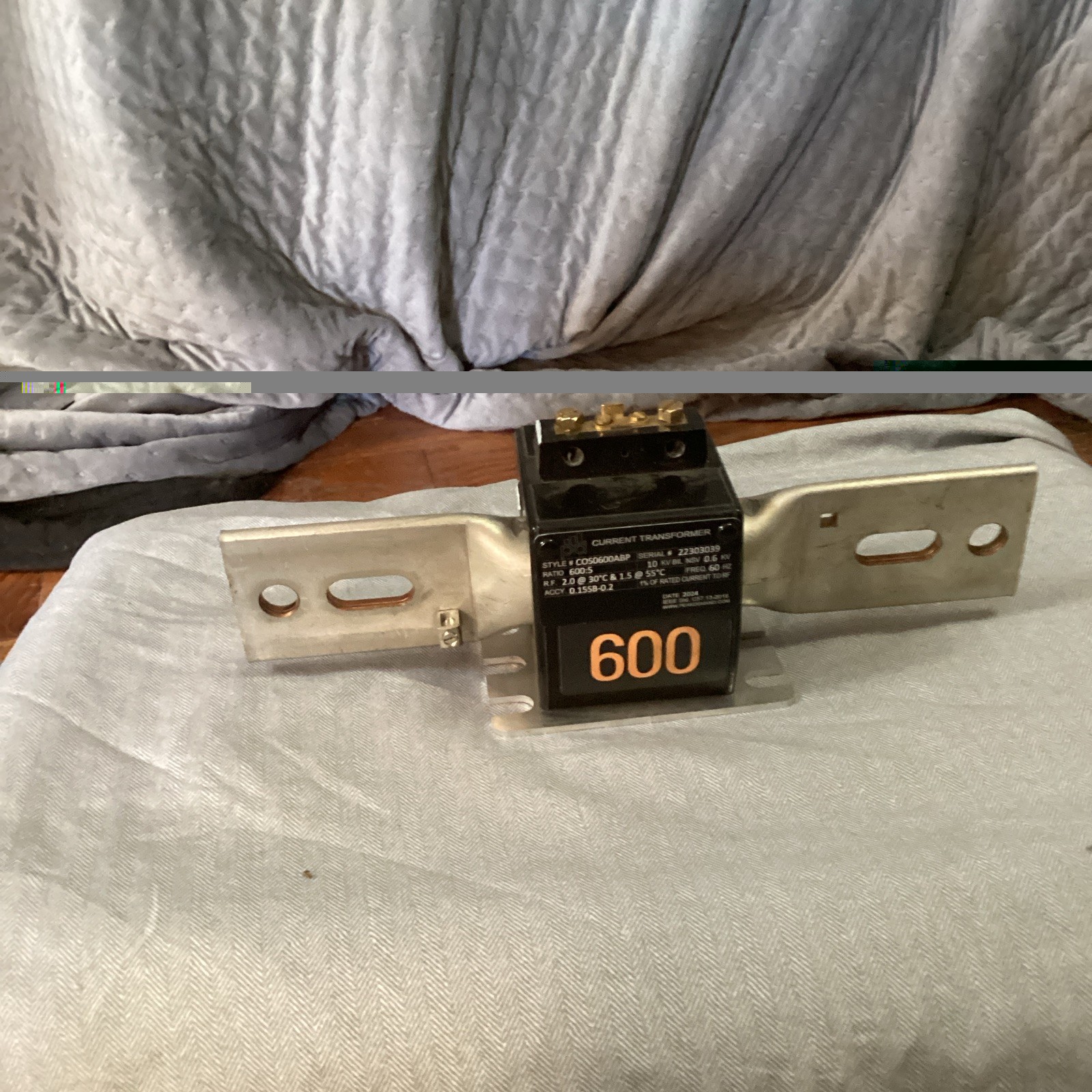 Peak Demand COS0600ABP Bar-Type Current Transformer 600:5 2.0VA 60Hz Bracket