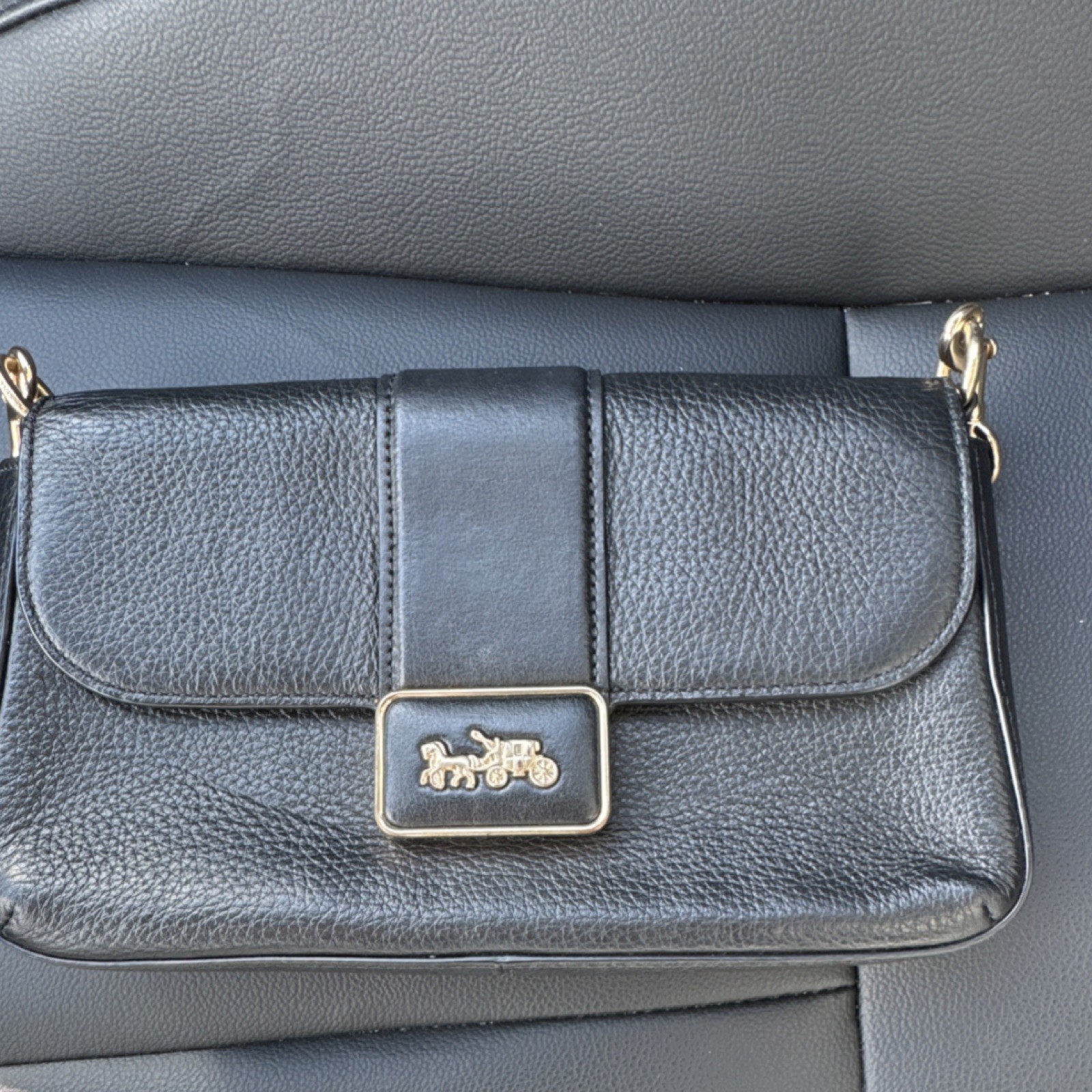 Coach Black Pebbled Shoulder Bag Gold Hardware Logo Detachable Strap