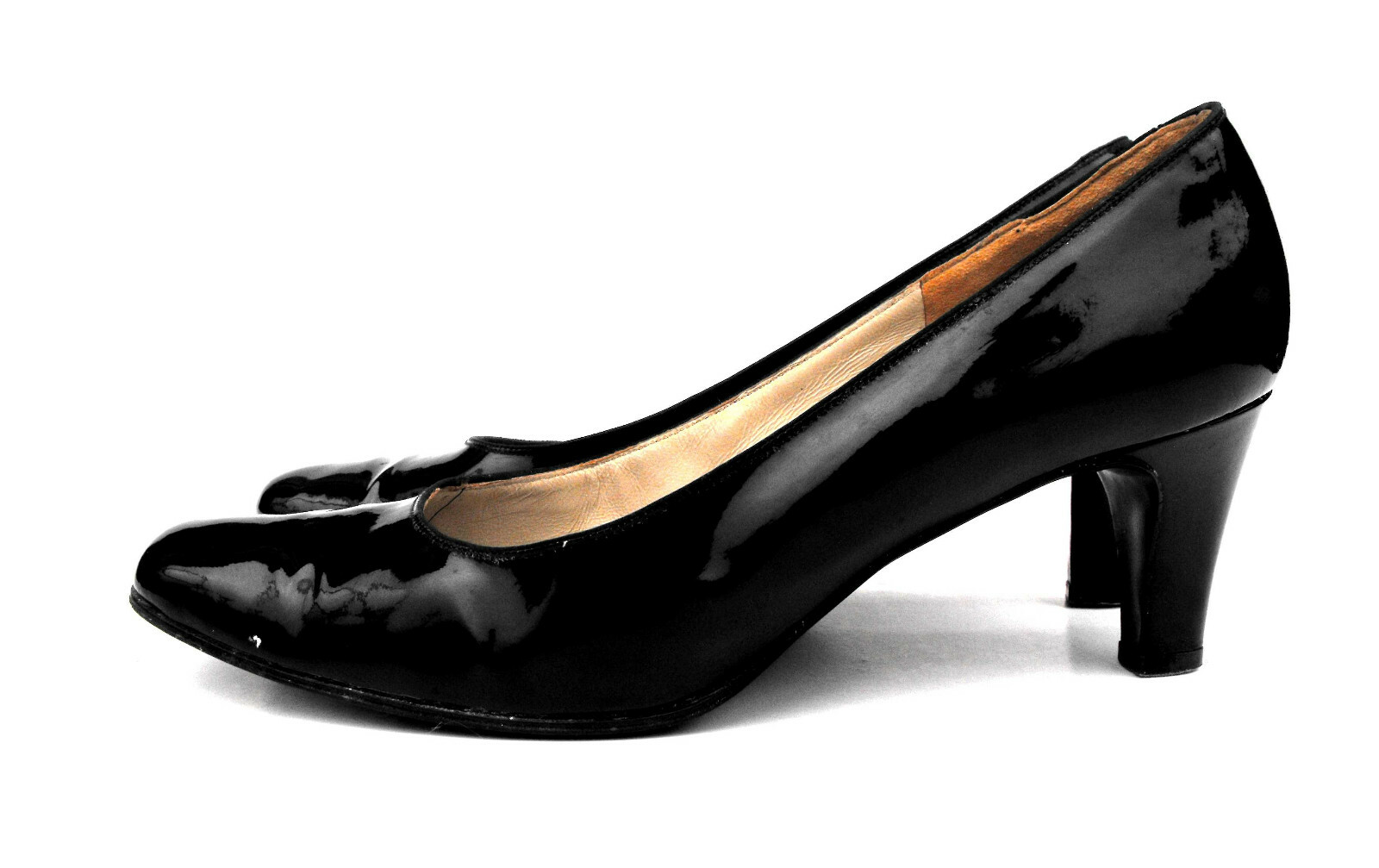 1950s Shiny Black Pumps Retro Salamander Patent Leath… Gem