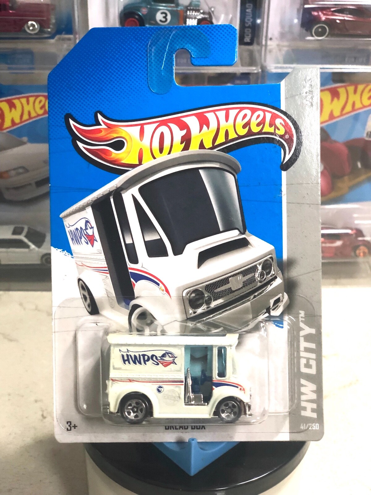 Hot Wheels 2013 Bread Box Treasure Hunt with Guardtek Display Protector