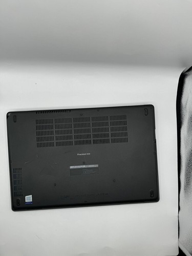 DELL PRECISION 3530 16GB RAM 512GB HHD
