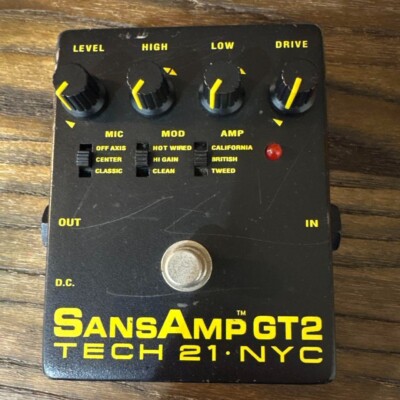 Tech 21 SansAmp GT 2 Distortion Guitar Effect Pedal Good