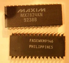 10 MAXIM MX7824KN Analog to Digital Converters - ADC CMOS, High-Speed, 8-Bit ADC