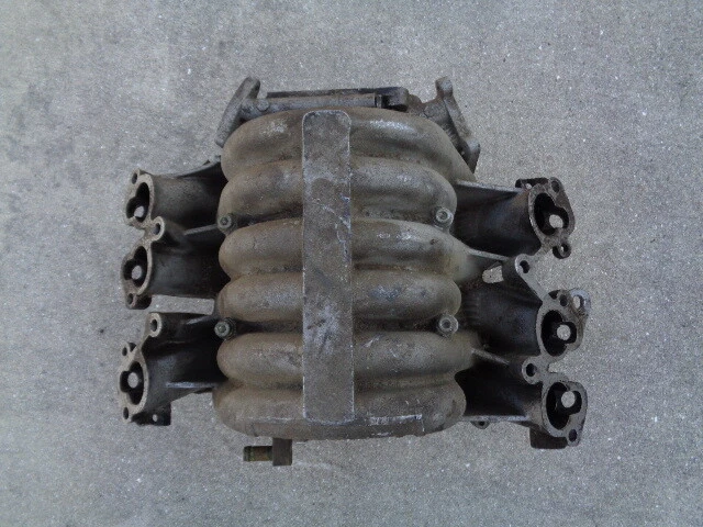 Audi A4 1996-1997 2,8 L motor colector de admisión p# 078133205D OEM Foto 4 de 4