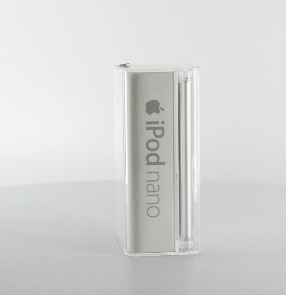 2007 Collector's Apple iPod Nano A1199 2 GB 2nd Generation - Silver (MA477LL/A) - Image 3 of 3