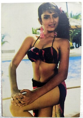 Bollywood Schauspieler SONAM Sexy Badeanzug Bikini seltene alte Original Post...