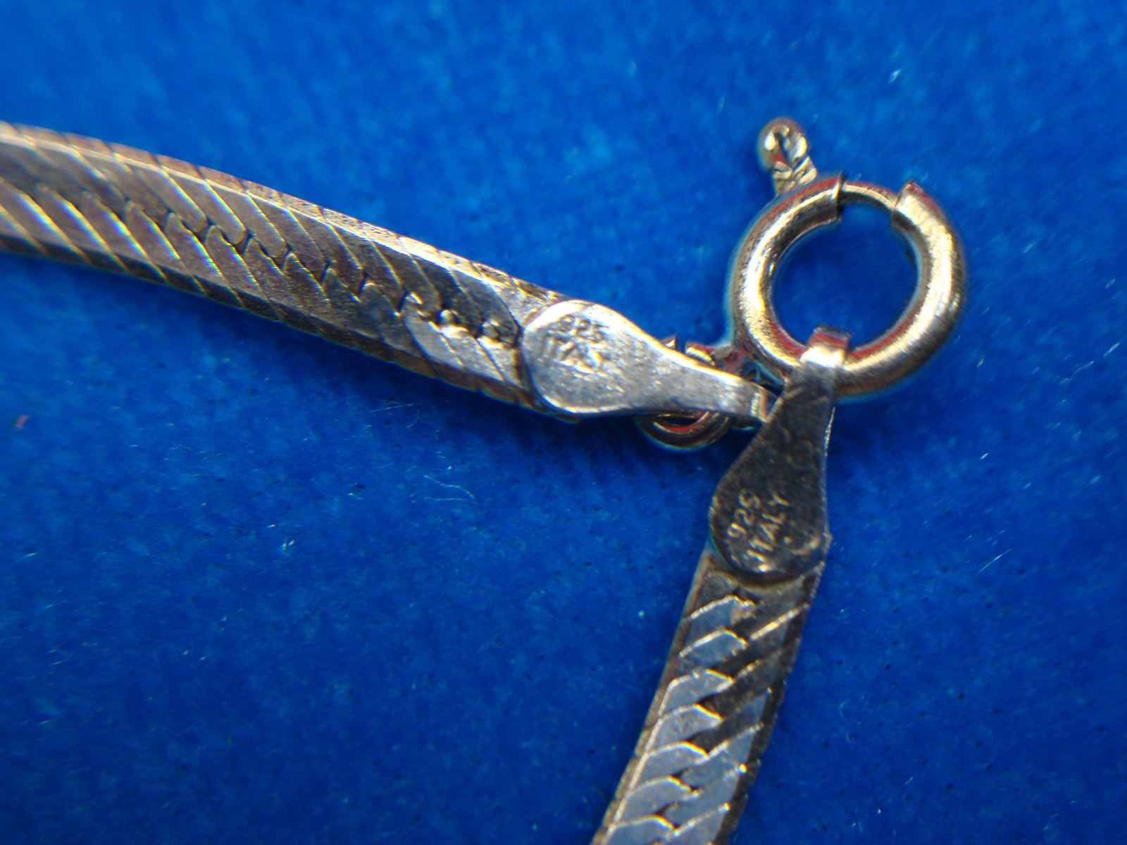 4 PRETTY STERLING SILVER BRACELETS - ALL DIFF. - … - image 6